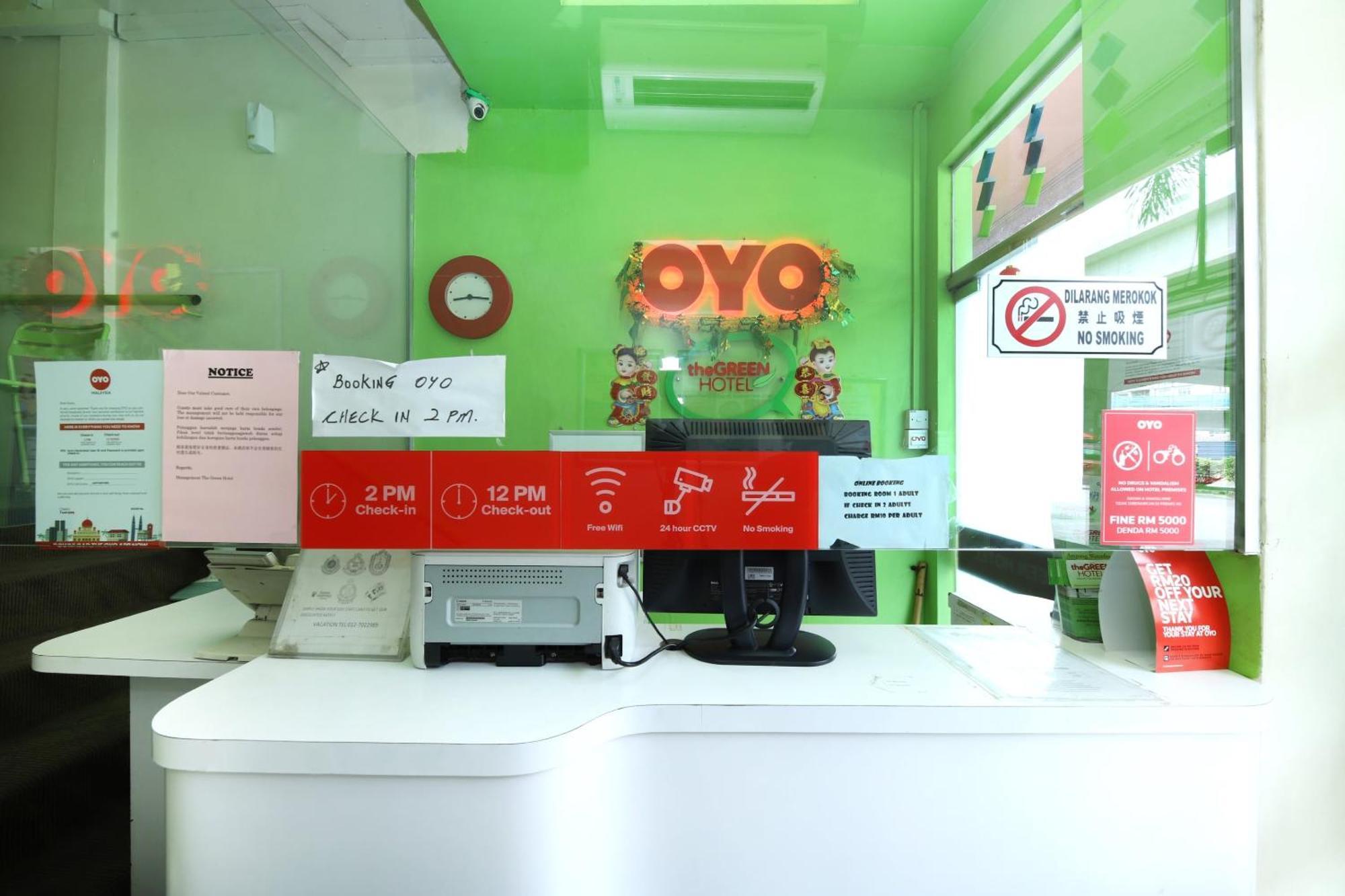 Oyo 479 The Green Hotel Ampang  Exterior photo